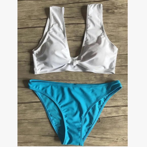 🐬🐬Enjoy Sunshine White Blue Bikini - Picture 2 of 2